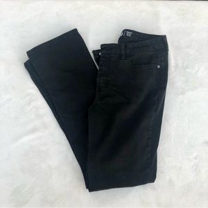 Lee Black Jeans regular fit boot cut Mid-rise ladies pants Sz. 10M